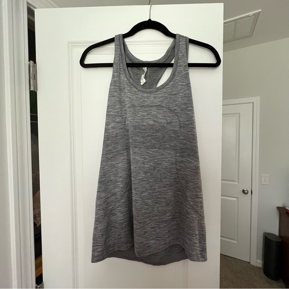 Lululemon Swiftly Tech grey tank top size 12 - Picture 2 of 5
